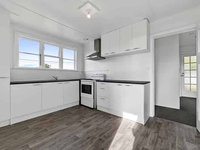 1 Vogel Street + 2 Laurent VC Street, Hawera
