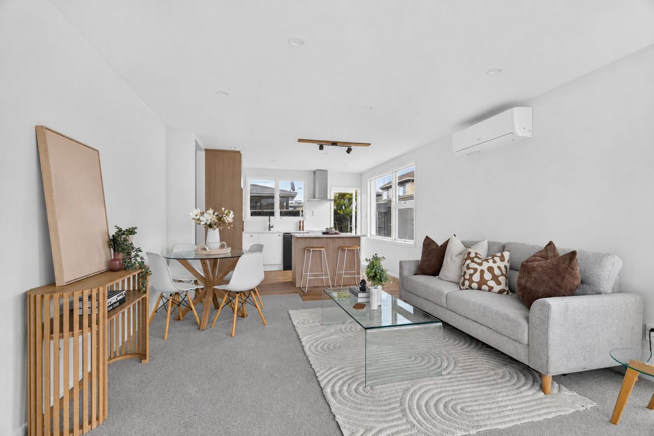 July Move Locked in, Must be Sold on Auction Day! - Widok 3
