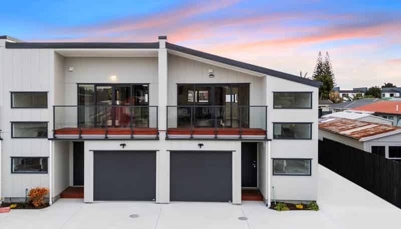 22B Kent Road, Manurewa