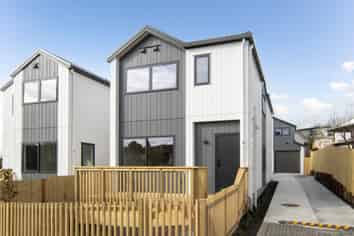 Auckland - Address withheld