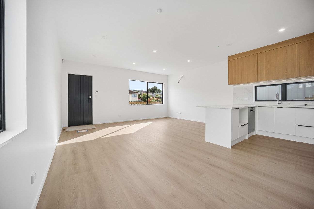 Be the First to live in 94B The Avenue, Standalone 3 bedroom, 3.5 Bathroom – pohled 2