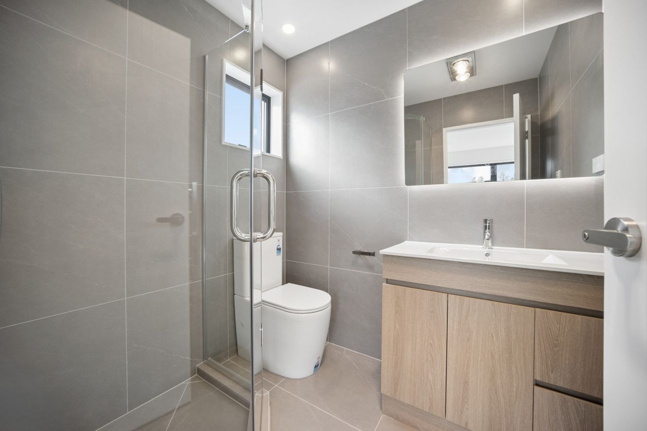 Be the First to live in 94B The Avenue, Standalone 3 bedroom, 3.5 Bathroom – pohled 6