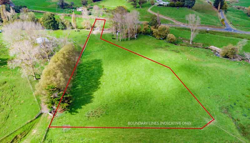 411 Valley Road, Colyton