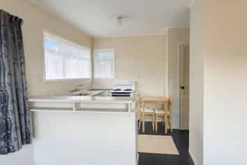 15A Sandiacre Way, Browns Bay