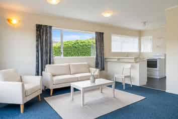 15A Sandiacre Way, Browns Bay