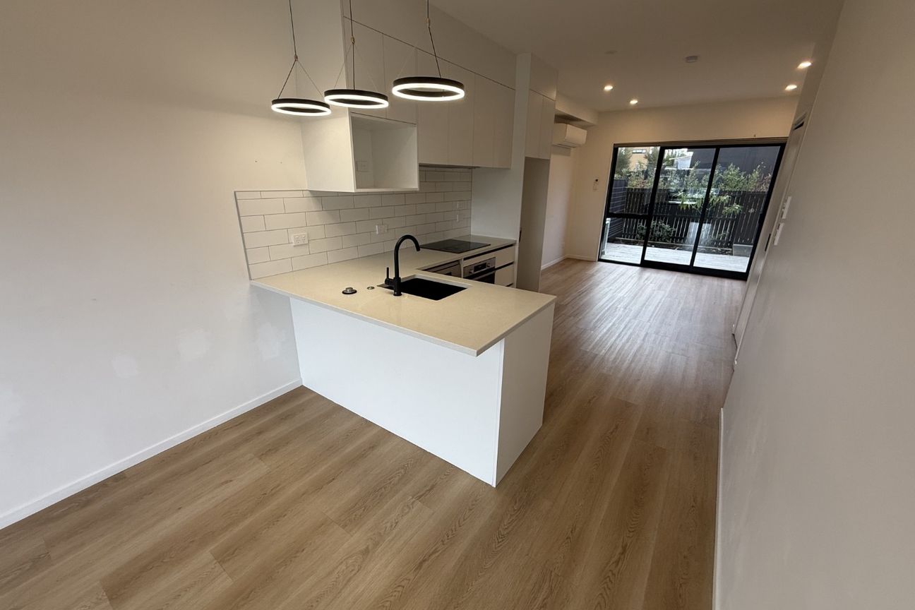 3 Bedroom Family Home in Flat Bush - Bild 2