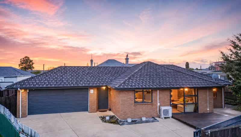 35 Heathdale Crescent, Papakura