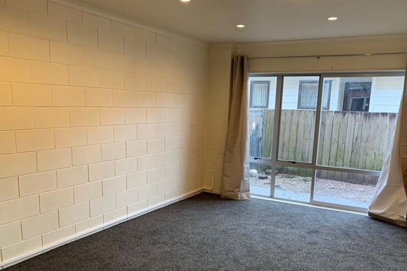 Six Bedroom, Two Bathroom Home – pohled 3