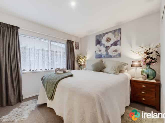8 Hartford Crescent, Rolleston