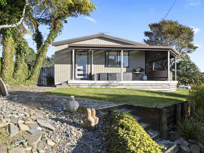 1001 Hunua Road, Hunua