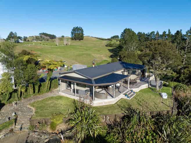 1001 Hunua Road, Hunua