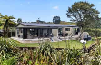 1001 Hunua Road, Hunua