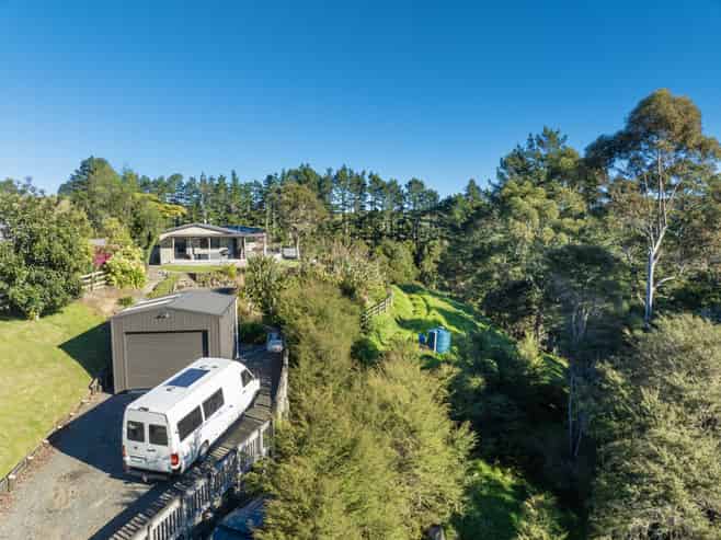 1001 Hunua Road, Hunua