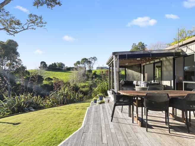 1001 Hunua Road, Hunua