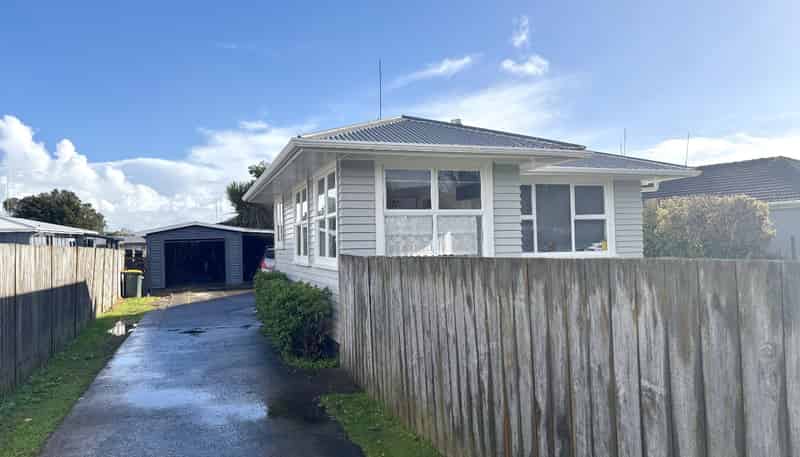 54 Lord Cobham Avenue, Whakatane