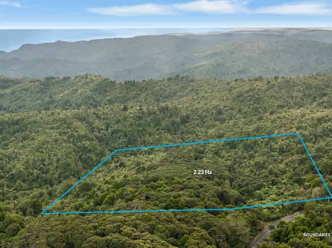 254 Piha Road, Piha