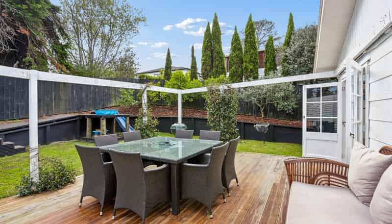 46 Lavelle Road, Henderson