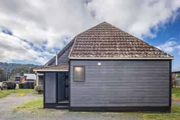 2/140 Mangawhero Terrace, Ohakune