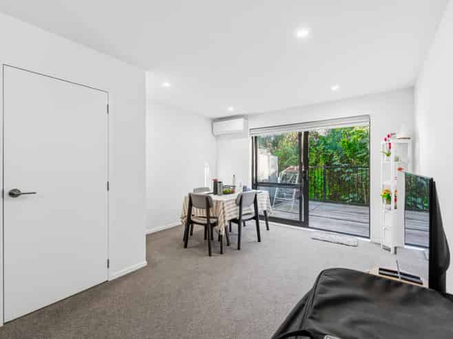 56 Raupeti Lane, Henderson