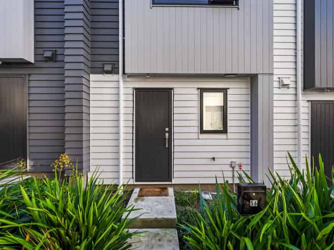 56 Raupeti Lane, Henderson