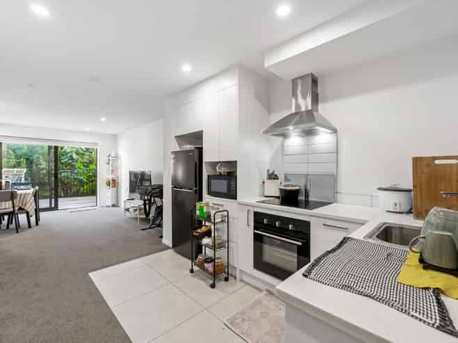 56 Raupeti Lane, Henderson