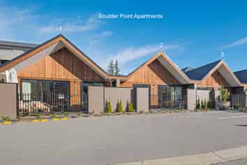 2/6 Chisholm Crescent, Hanmer Springs