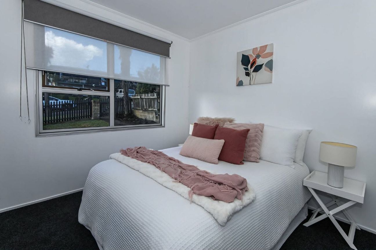 Sunny 3-Bedroom Family Home w~ Views & Large Deck - Bild 6