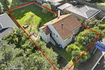 15 Meola Road, Westmere
