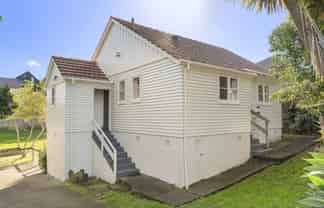 15 Meola Road, Westmere