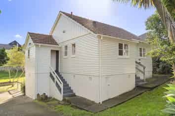 15 Meola Road, Westmere