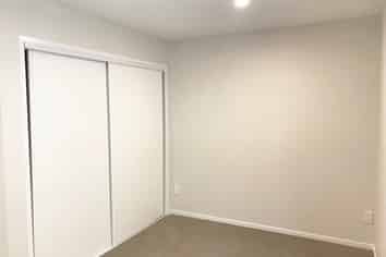 150A  Beach Road, Campbells Bay