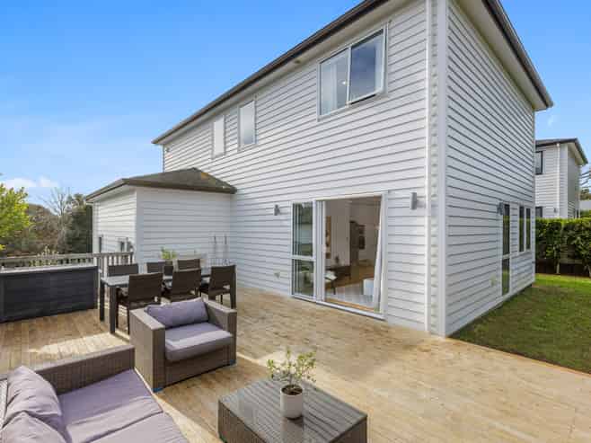 31B Weatherly Road, Torbay