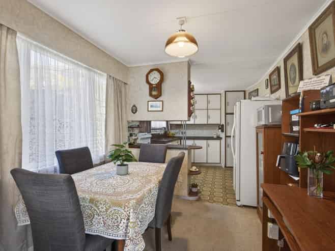 6 Penrith Street, Westown