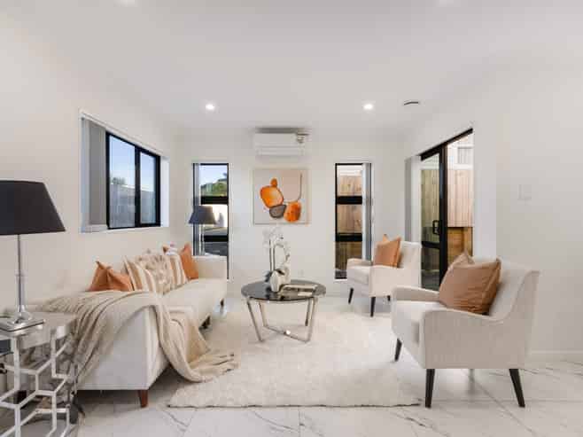 5A Pasteur Place, New Windsor