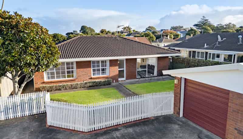 54A Rawhiti Road, One Tree Hill
