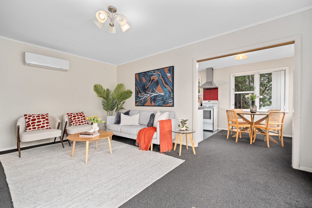 Four Bedroom, Two Bathroom Home in Johnsonville! - Widok 2