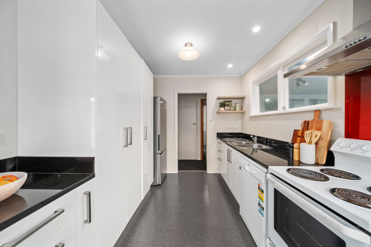 Four Bedroom, Two Bathroom Home in Johnsonville! - Widok 3