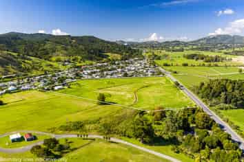 54 & 56A George Street, Hikurangi