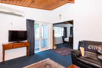 Gisborne - Address withheld