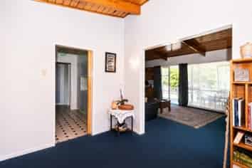 Gisborne - Address withheld