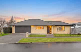 1 Somerville Crescent, Aidanfield
