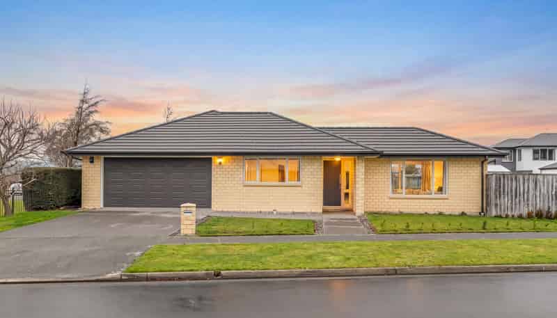 1 Somerville Crescent, Aidanfield