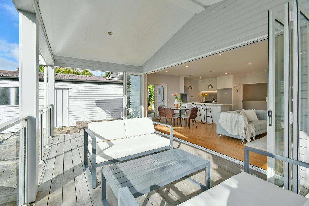 Your Cockle Bay Family Home Awaits $1,375,000 - Vista 3