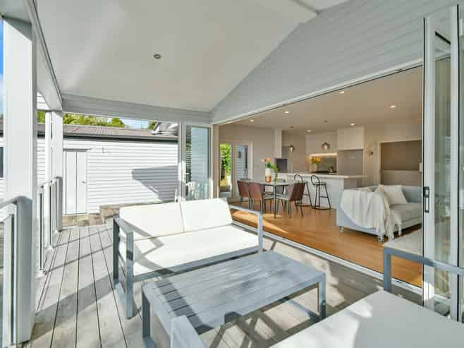 54 Pah Road, Cockle Bay