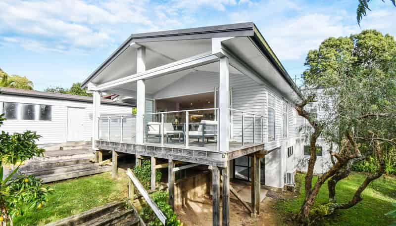 54 Pah Road, Cockle Bay