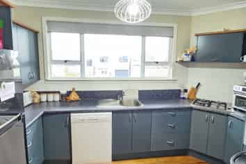 2 Hood Place, Spotswood