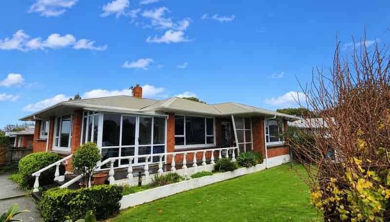 2 Hood Place, Spotswood