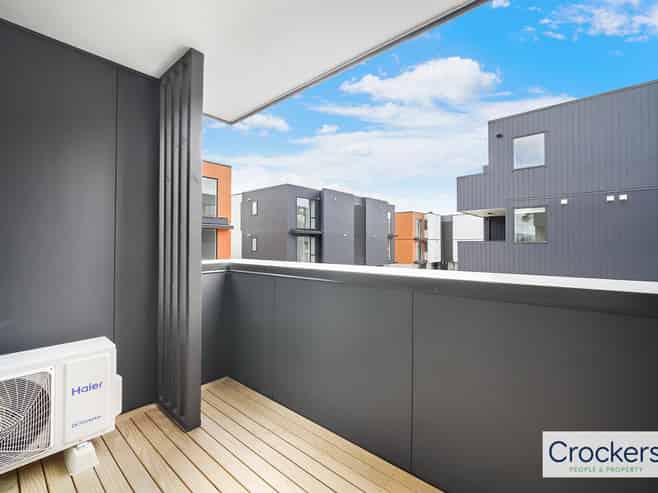 4/4 Treasure Lane, Te Atatu South
