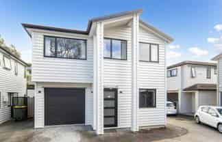 10 Korowha Place, New Lynn