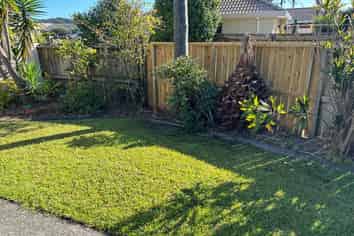 14 Lakeside Drive, Orewa